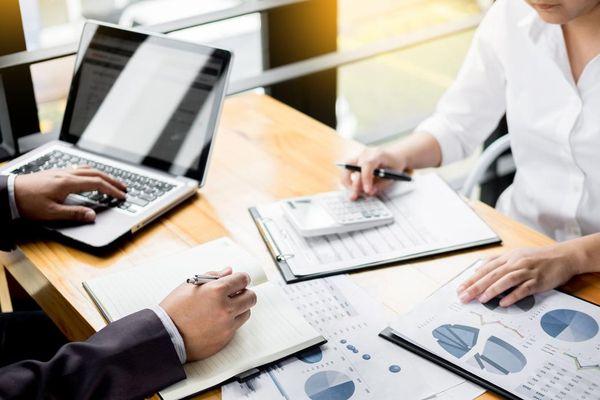 Marshall & Associates