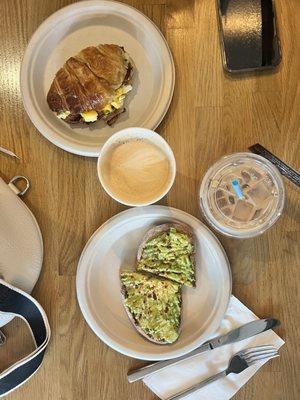 Lark Café