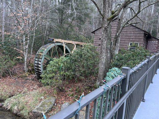 Roan Mountain State Park - Visitor Center