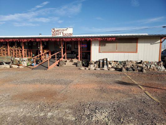 Quartzsite Beauty Salon