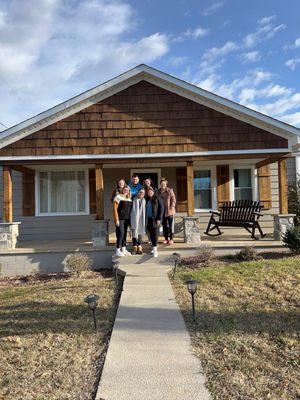 Cottage By The Caverns
