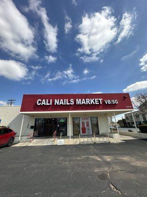 Cali Nails Market