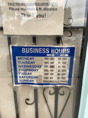 Del's Tailor Shop & Cleaners