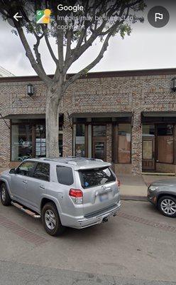 RE/MAX INNOVATED 6714 Greenleaf Ave, Whittier, CA 90601