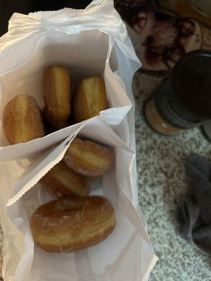 American Donuts Shop