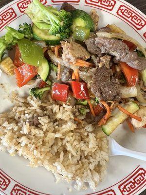 Back for seconds! Beef, chicken, bell peppers, zucchini, onion, broccoli, carrots, corn, & fried rice
