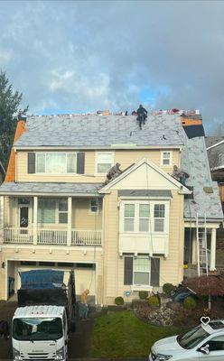 A C Roofing Contractor