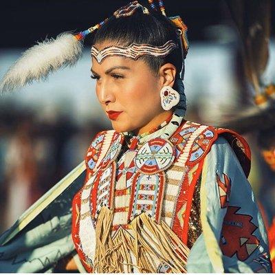 Beautiful hybrid lashes for my clients amazing photo shoot!