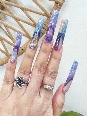 Tiem Nails