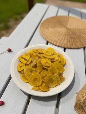 Plantain chips (Chicharritas)