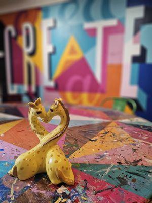 The cutest giraffe statue ever!