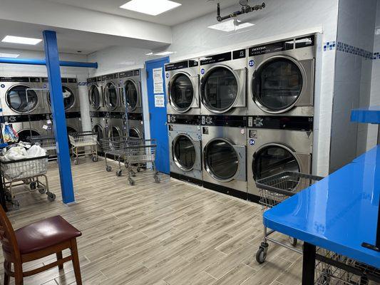 West End Laundromat