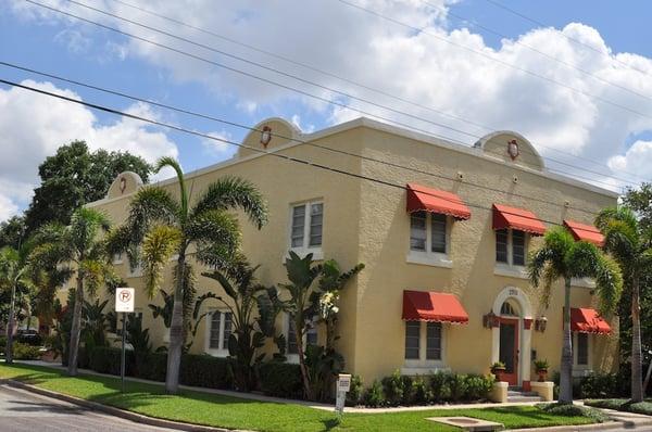 Hyde Park Apartments Inc