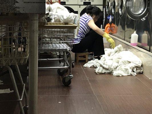 New Coney Island Laundromat