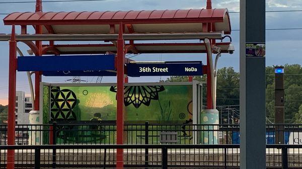 36th street Metro Blue line