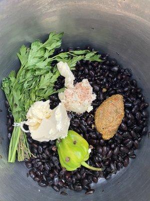 Sauce pwa in the making