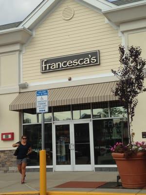 Mansfield Francesca's -- Mansfield Crossing : 280 School Street, Mansfield Storefront