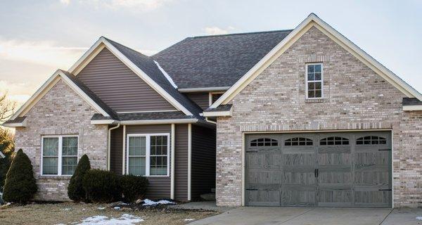 Stamped Carriage House in Driftwood with Cascade Glass