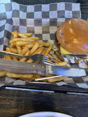 Neri's On The Square