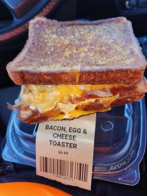 4 Points Market & Eatery