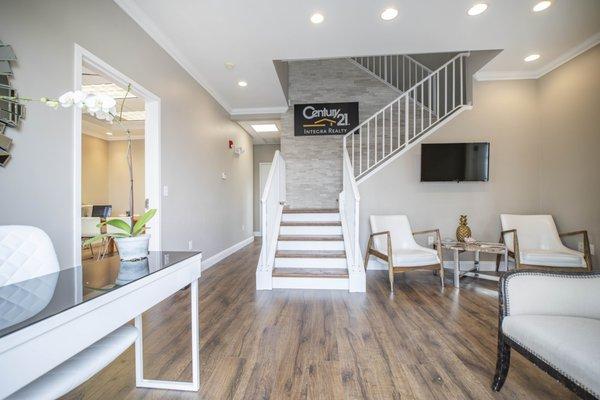 CENTURY 21 Integra Realty - Lakewood Ranch and Sarasota Florida