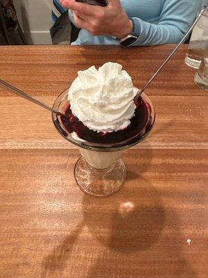 Swedish cream, dessert