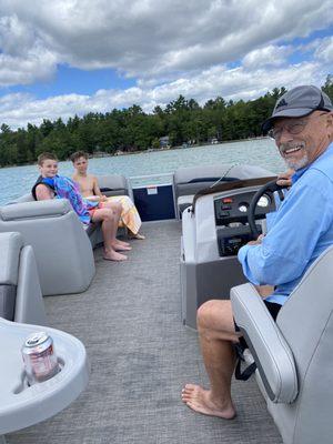 B & B Sports Center & Marina