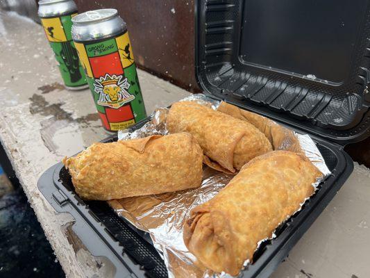 Gangsta Rolls. 3 kinds. All were very good and huge. 20$ for 3.