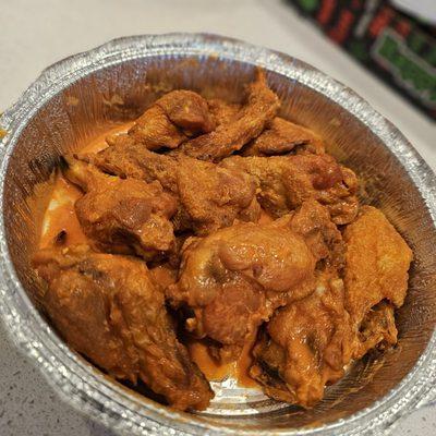 Wings with sauce level Hot