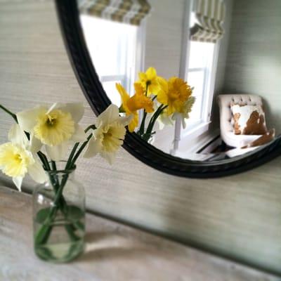 Bedrooms feature en suite bathrooms, luxury Stearns and Foster® pillow top mattress, crisp linens, hypo-allergenic comforter & duvet.