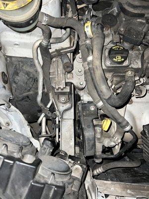 This is the staff they fixed for me, they changed my drive belt and some other staff