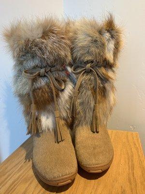 Pajar fur boots made in Italy.