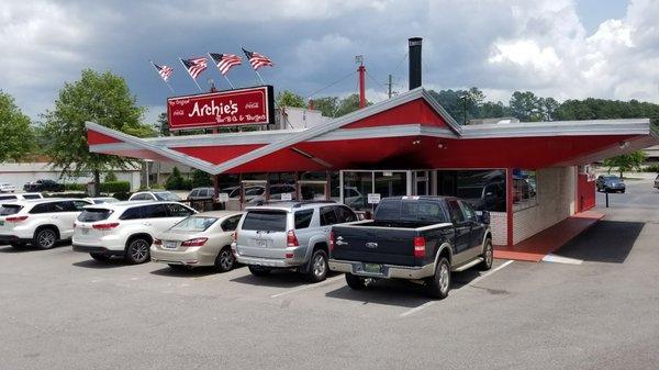 Archie's Bar-B-Q & Burgers
