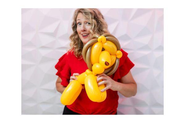 Balloon Twisting Entertainment by Tobi McJunkin