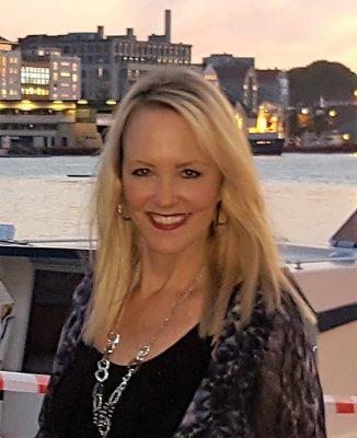 Rob Davis - Coldwell Banker Realty