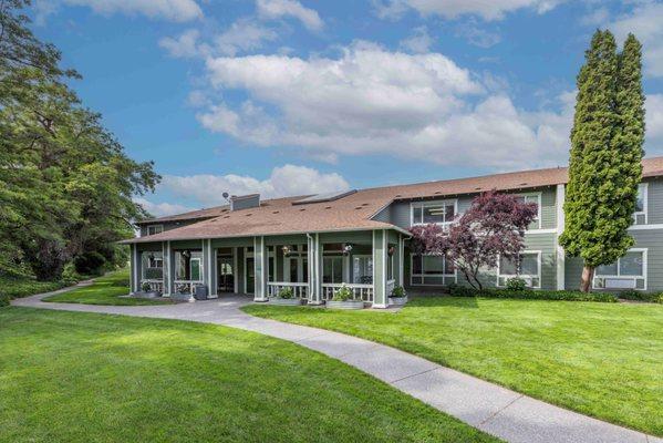 Cascade Valley Assisted Living and Memory Care