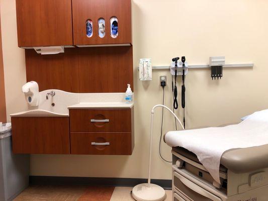 Park Nicollet - Maple Grove