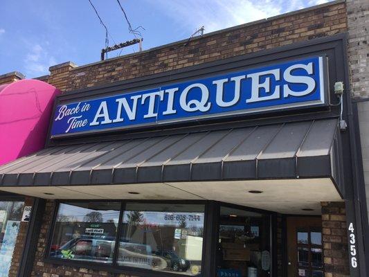 BACK IN TIME ANTIQUES