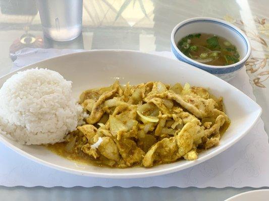 Lemon Grass Chicken with steamed rice