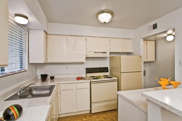 Fisherman's Wharf Apartments