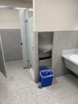 2 Girls & A Bucket Cleaning Service