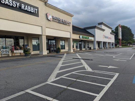 The Shoppes at Banks Crossing