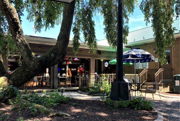 Carsonville Hotel