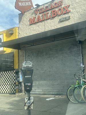 Closed on Saturday when it's says hrs of operation is the hours of operation 10-2pm