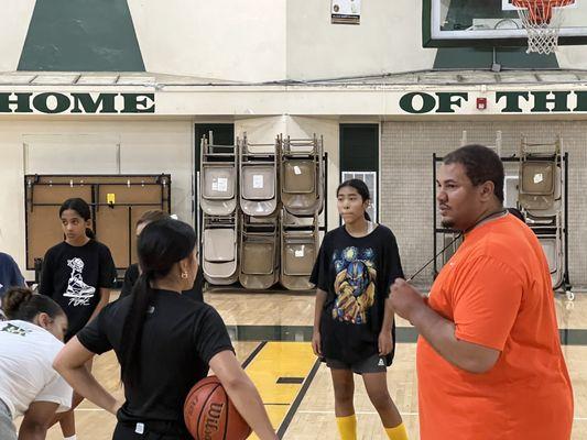 Dena Youth Basketball - Pasadena Vikings