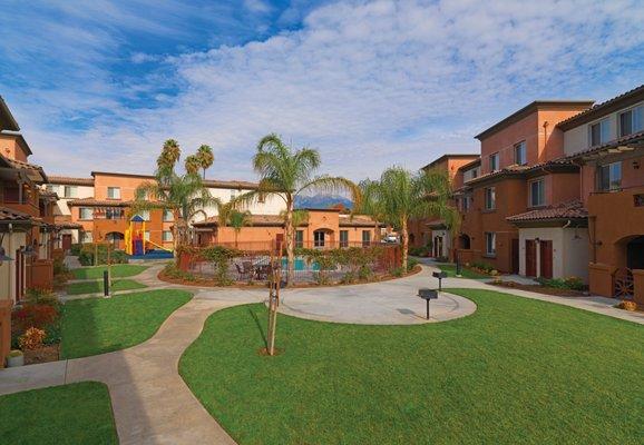 San Antonio Vista Apartments