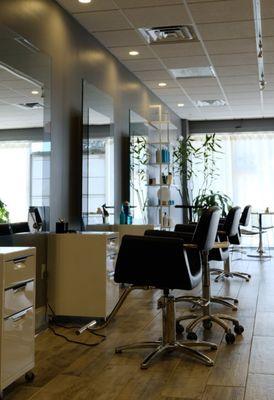 Max Fashion Hair Salon & Spa