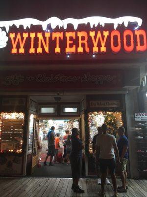 Winterwood Gift & Christmas Shoppe