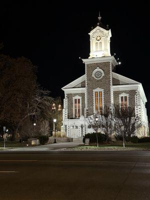 Wow! I would really like to go in there!