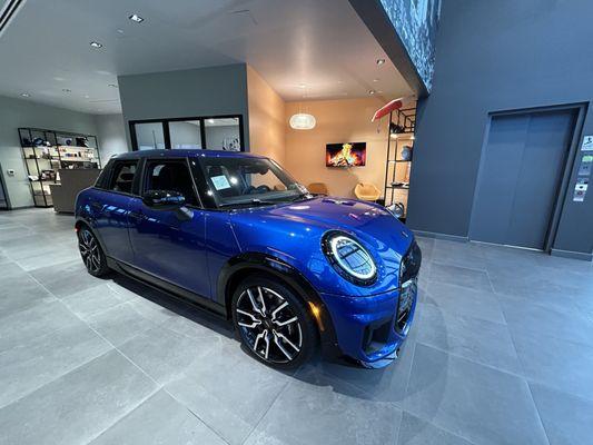 MINI of San Francisco